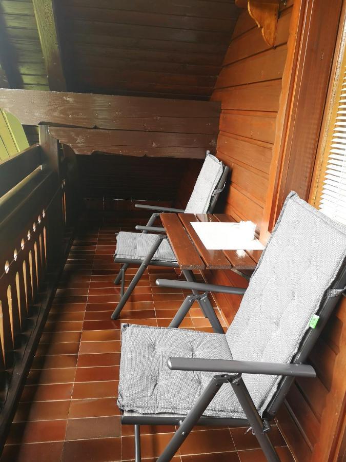 Apartmaji Prezelj ボーヒニ エクステリア 写真